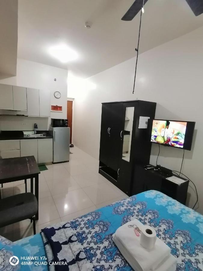 The Beacon Makati Staycation Suites Manila Exterior photo