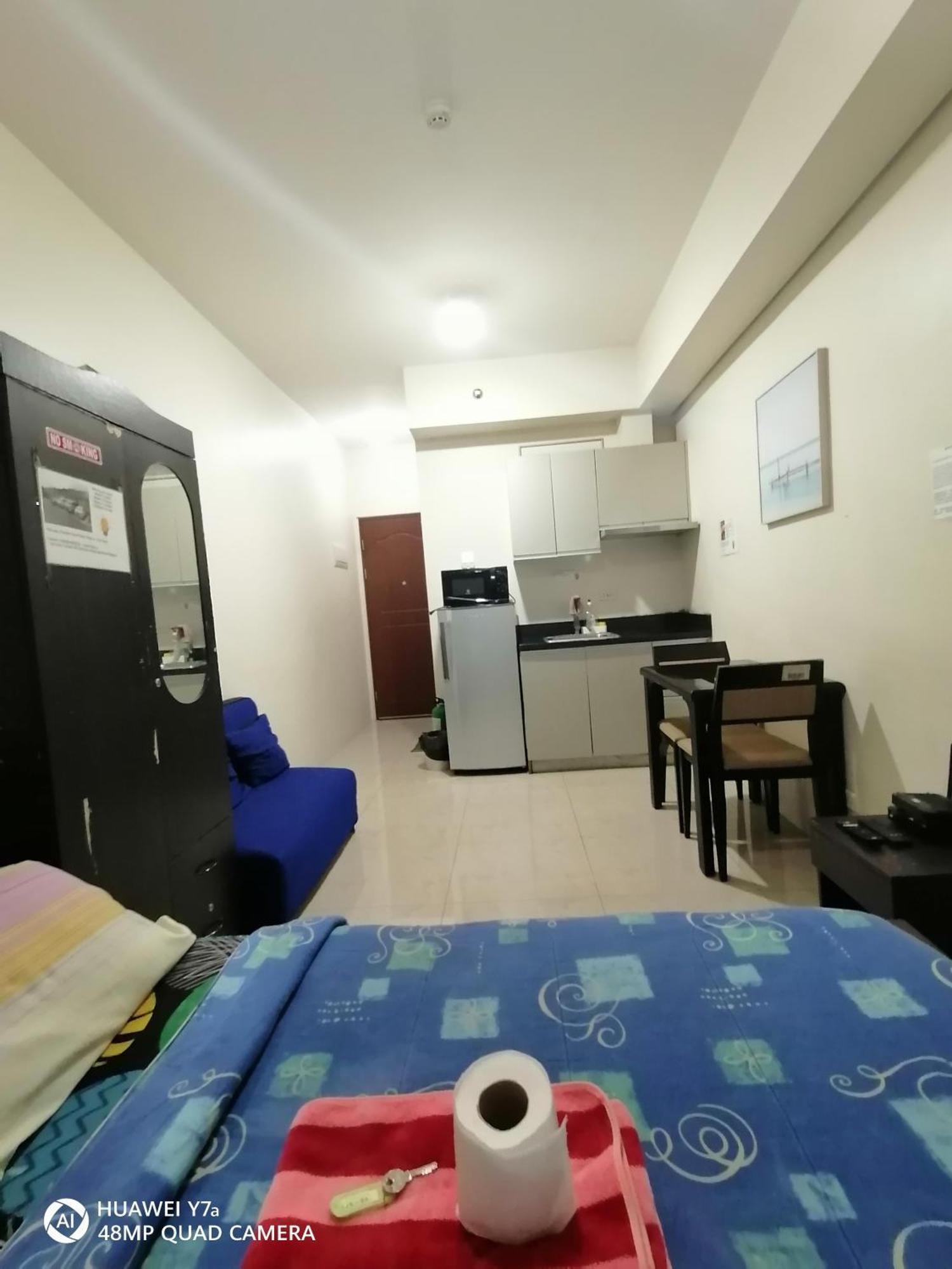 The Beacon Makati Staycation Suites Manila Exterior photo